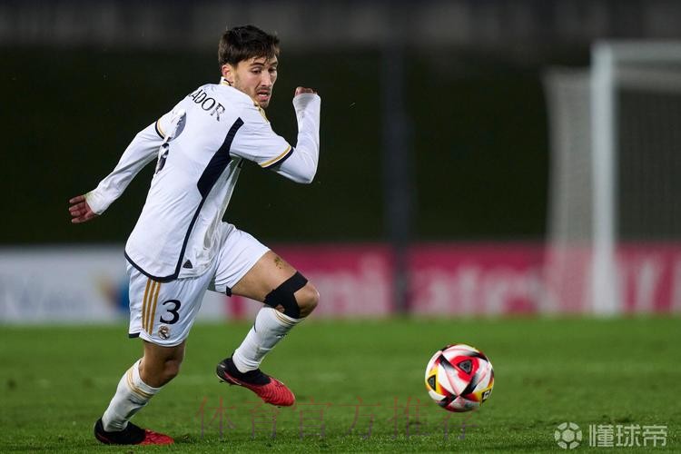 迪马济奥:寻找右边卫 佛罗伦萨有意奥德里奥索拉 迪马济奥:寻找右边卫 佛罗伦萨有意奥德里奥索拉